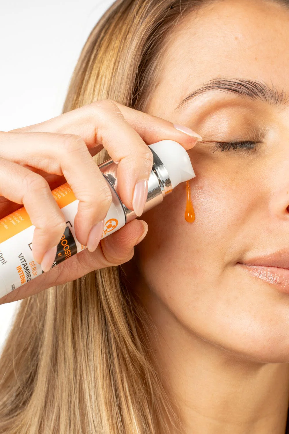 Sérum Cure à la vitamine C 25% : Révélation Jeunesse, Anti-Rides - Image 4